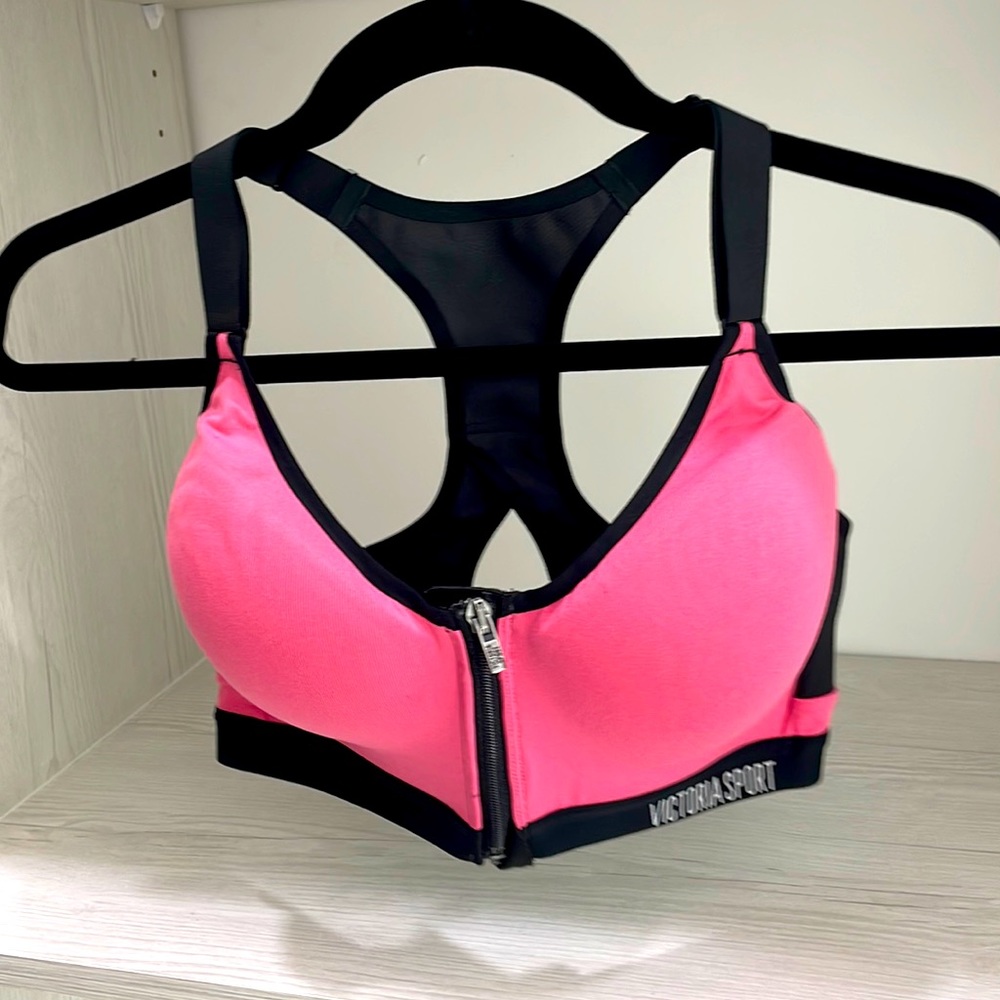 Victoria Secret Sports bra